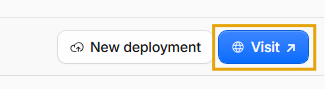 Canto superior direito da página do projeto no Cloudflare, com os botões New deployment e Visit; o Visit está destacado.